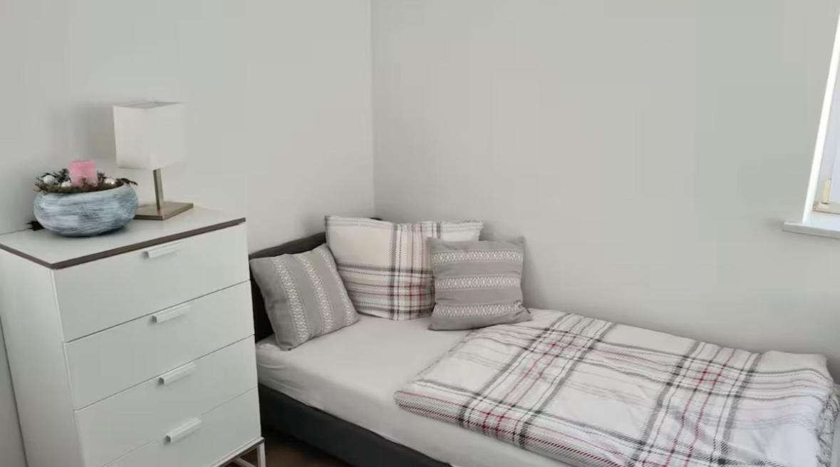 Apartment Heilbronn Exteriör bild